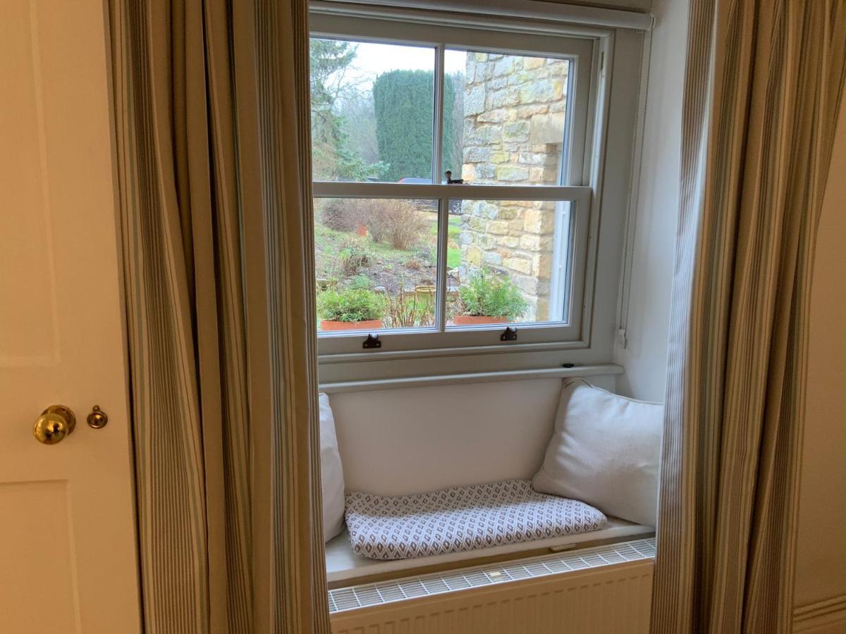 Masons Cottage, An Idyllic Retreat In An Area Of Outstanding Beauty, Close To Blenheim Palace, Oxford & The Cotswolds Stonesfield Exterior foto